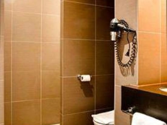 Фото Court Hotel City Centre Utrecht