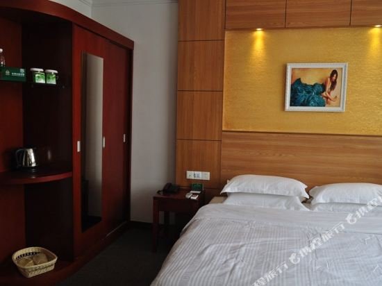 Фото GreenTree Alliance Shanghai ChongMing BaYi Road Walking Street Hotel