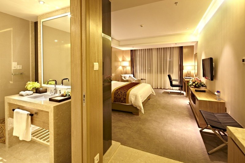 Фото Guangzhou Pearl River International Hotel