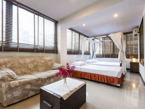 Фото The Best Bangkok House