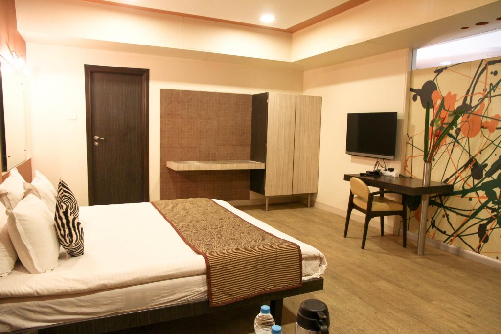 Фото Отель Aurangabad Gymkhana Club