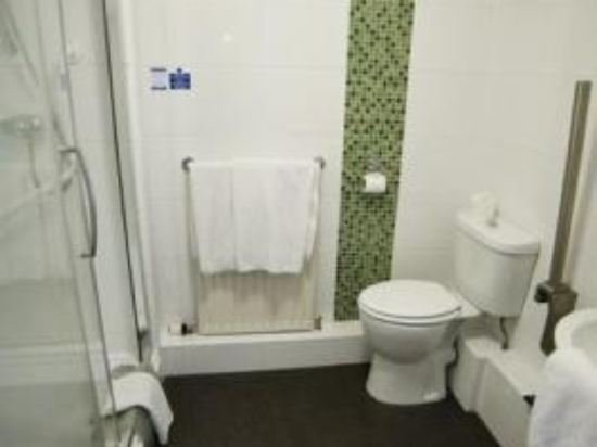 Фото The Brackenborough Hotel