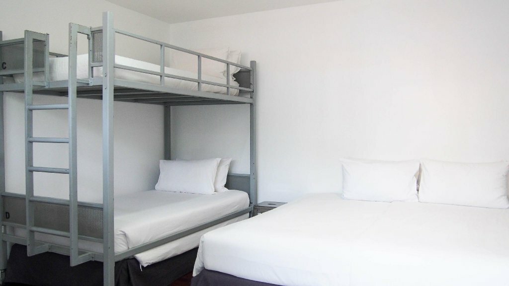 Hostel Blu Monkey Bed & Breakfast Phuket, Phuket Province, photo