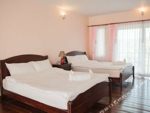 Hotel On The Rock Chaiyaphum Bed & Breakfast, Earth, photo