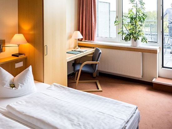 Фото Seminar- und Tagungshotel Erkner Bildungszentrum Erkner E. V.