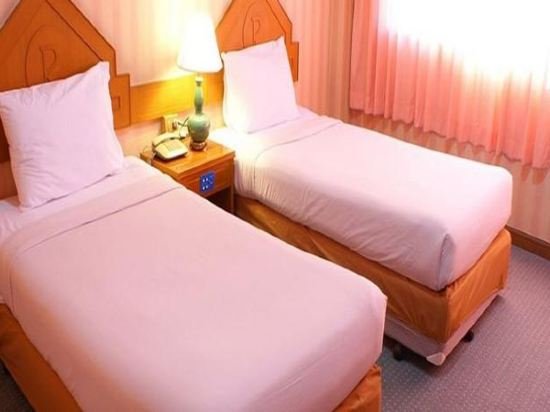 Фото River Hotel The Budget
