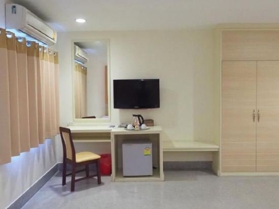 Фото New Suanmali Hotel