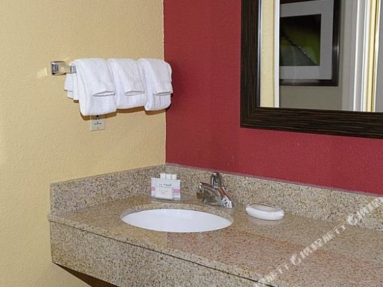 Фото Courtyard by Marriott Shreveport Airport