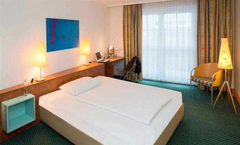 Фото отеля 3