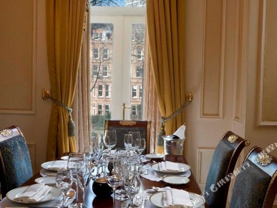 Фото The Bentley London