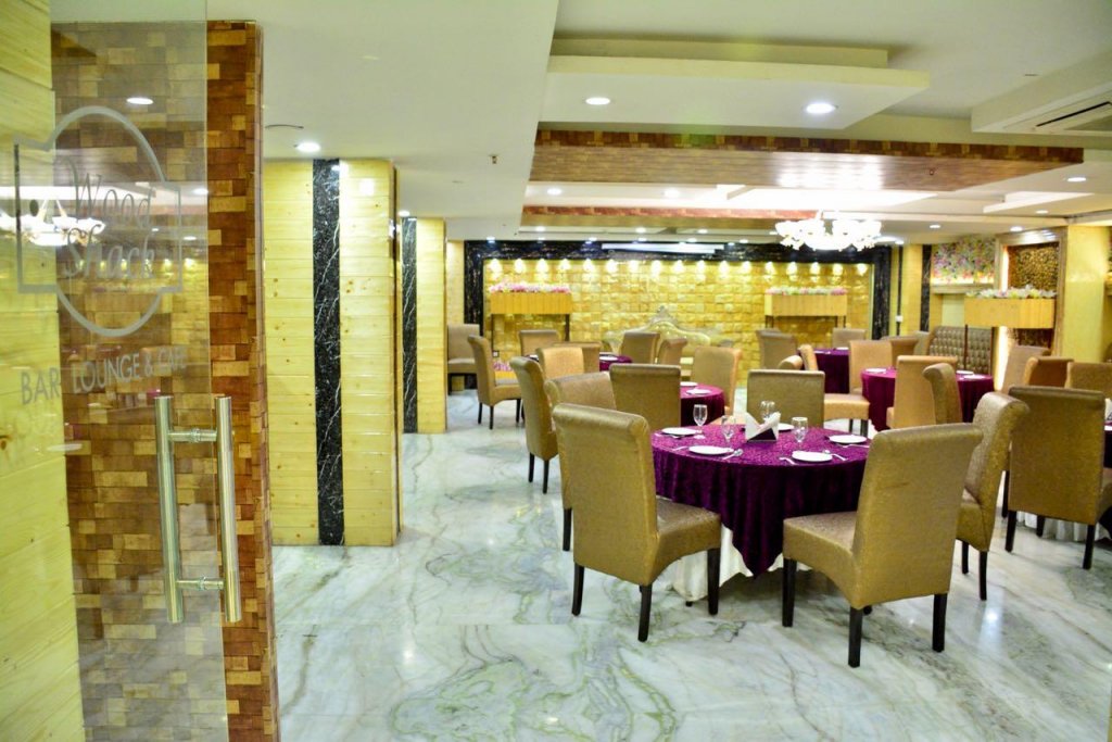 Фото S. K Crown Park Naraina