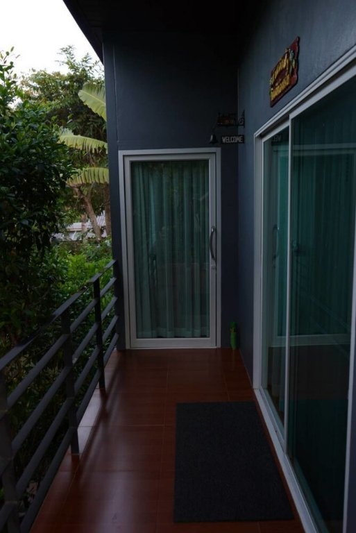 Фото Bhan Nam Pood Khao Yai