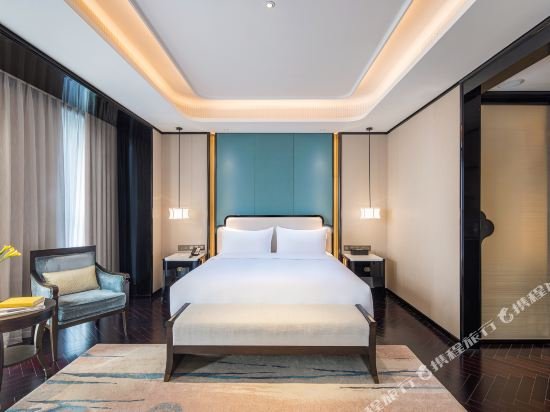 Фото Mingho International Hotel