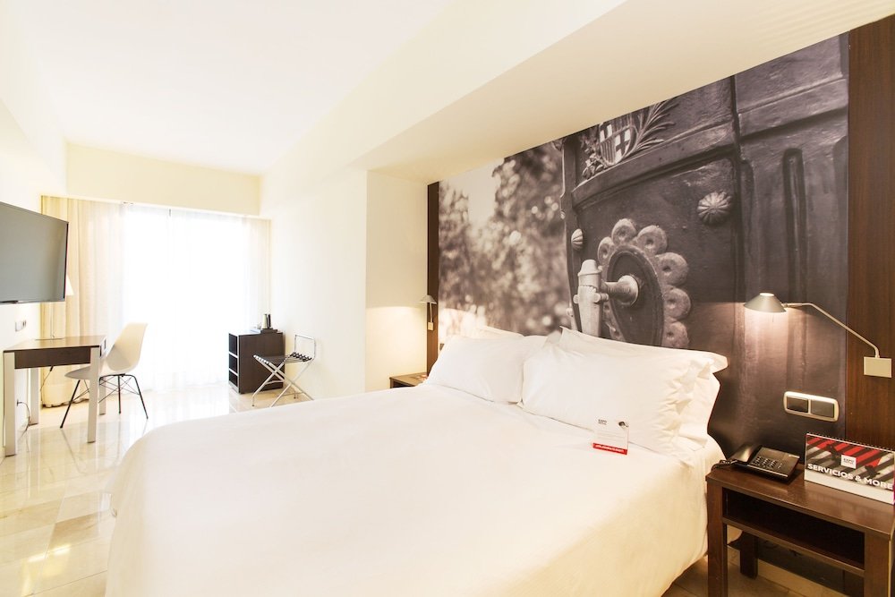 Фото Expo Hotel Barcelona