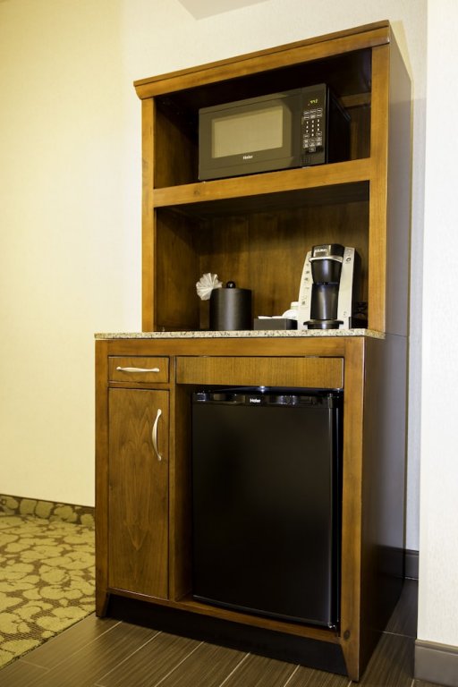 Фото Hilton Garden Inn Valley Forge/Oaks