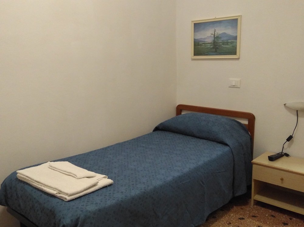 Фото Hotel Suisse