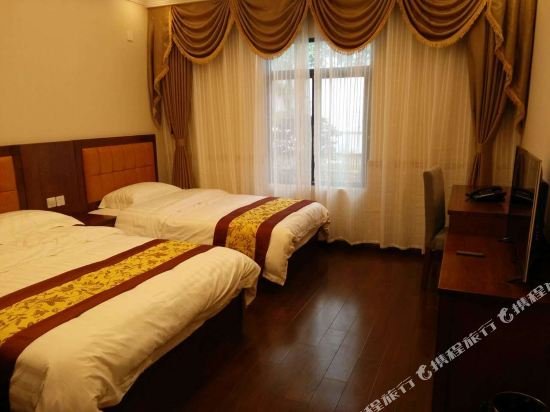 Фото GreenTree Inn Shanghai Fengxian District Nanqiaoxincheng Metro Station Express Hotel