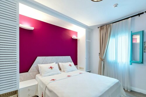 Гостиница Gardenya Buti̇k Otel в Гюзельбахче