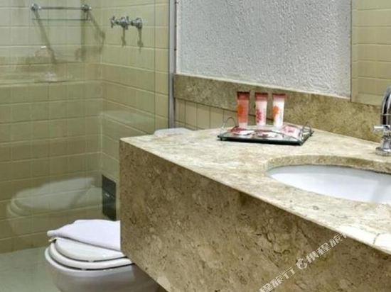 Фото Sia Park Executive Hotel