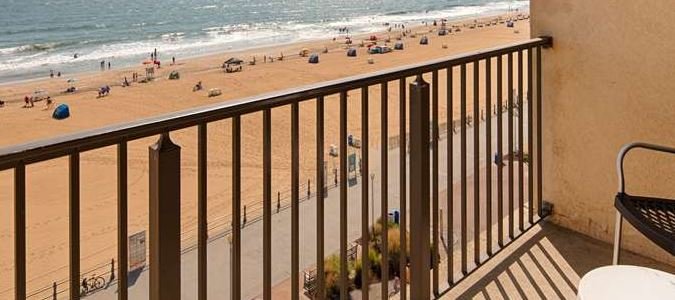 Фото Ramada Plaza by Wyndham Virginia Beach