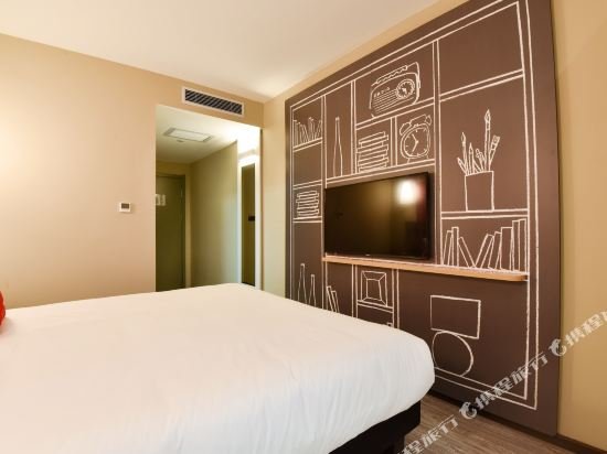 Фото Ibis Lanzhou Customs House Hotel