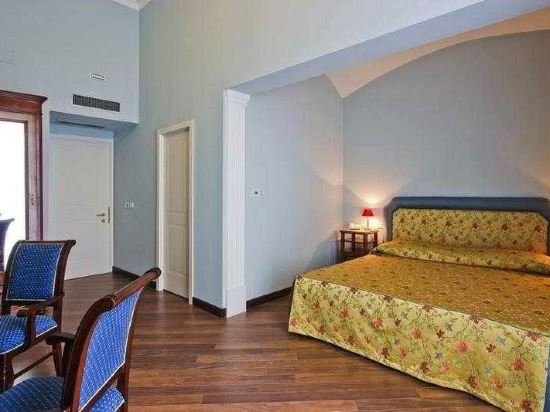 Фото Decumani Hotel De Charme