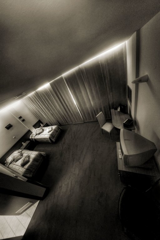 Фото Hotel Lav Vukovar