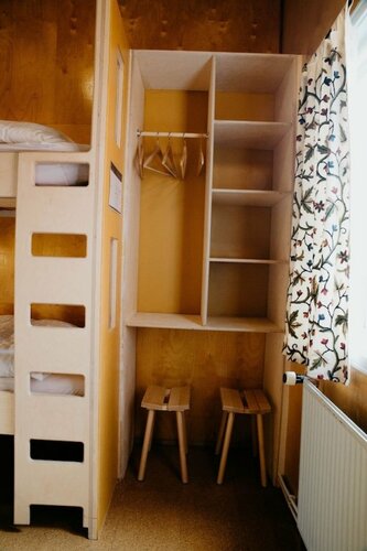 Хостел Hafaldan Hi Hostel - Harbour building в Сейдисфьордюре