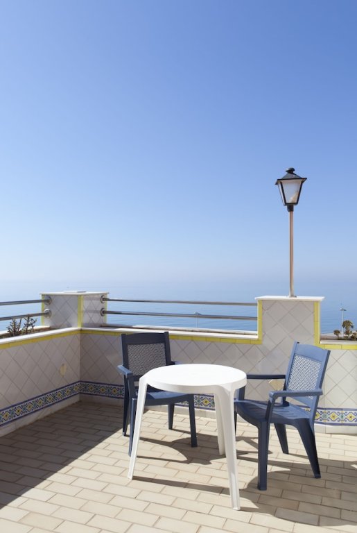 Фото Playacapricho Hotel