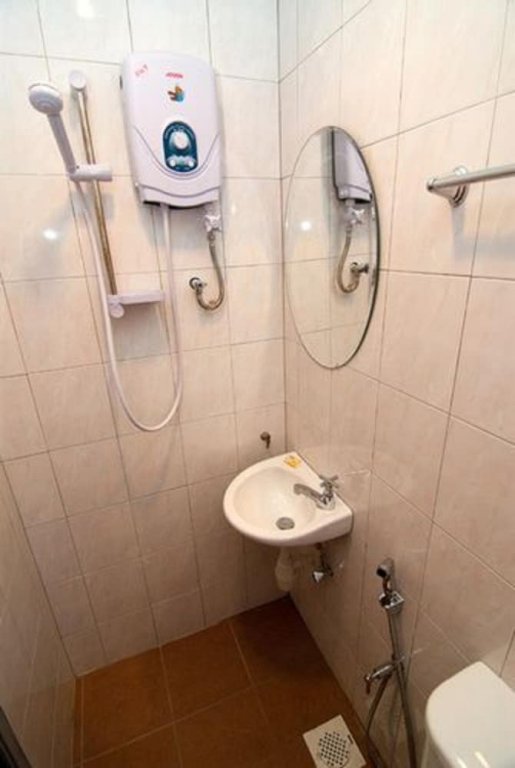 Фото Hotel A-One