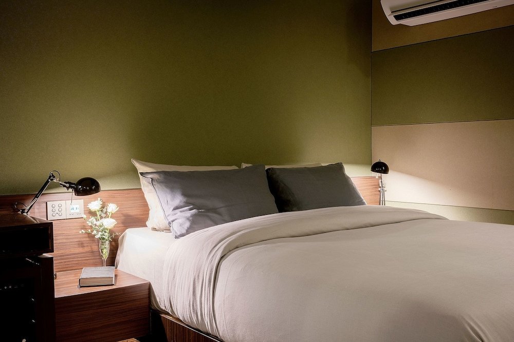 Фото Nineth Hotel