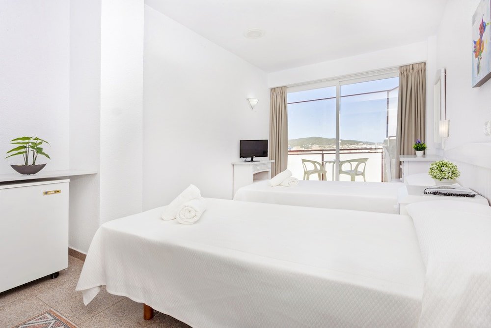 Фото Molins Park