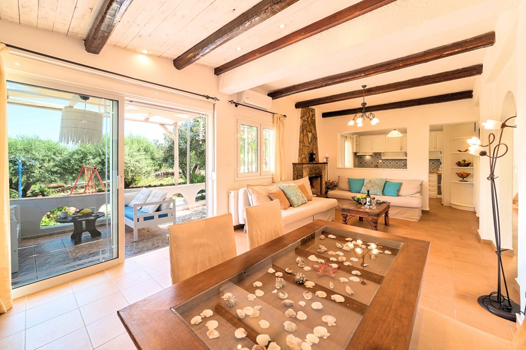 Фото Вилла Cretan Lodge Heated Pool