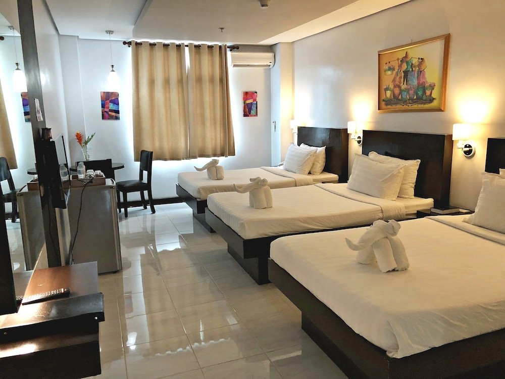 Фото Ninong's Hotel