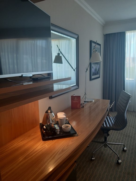Фото Clayton Hotel Burlington Road