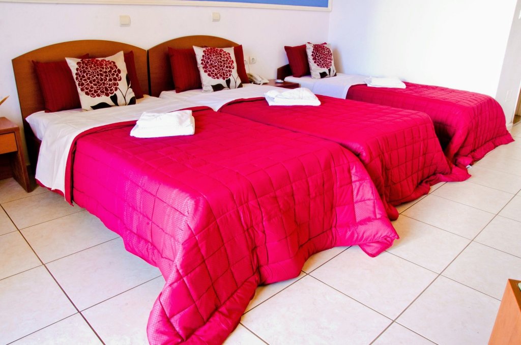 Фото Yiannis Manos