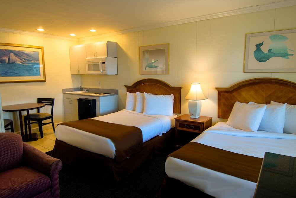 Фото The Burgundy Inn