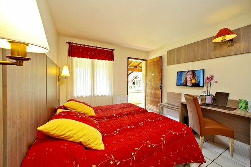 Гостиница Hostellerie du Causse в Гурдоне