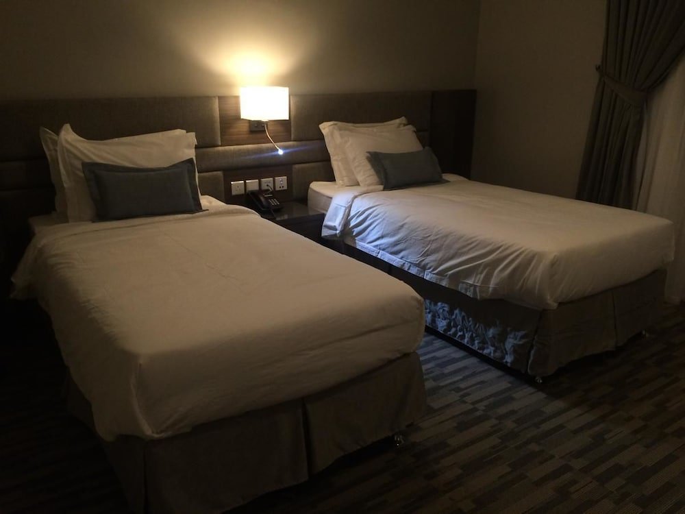 Фото Loren Suites Corniche