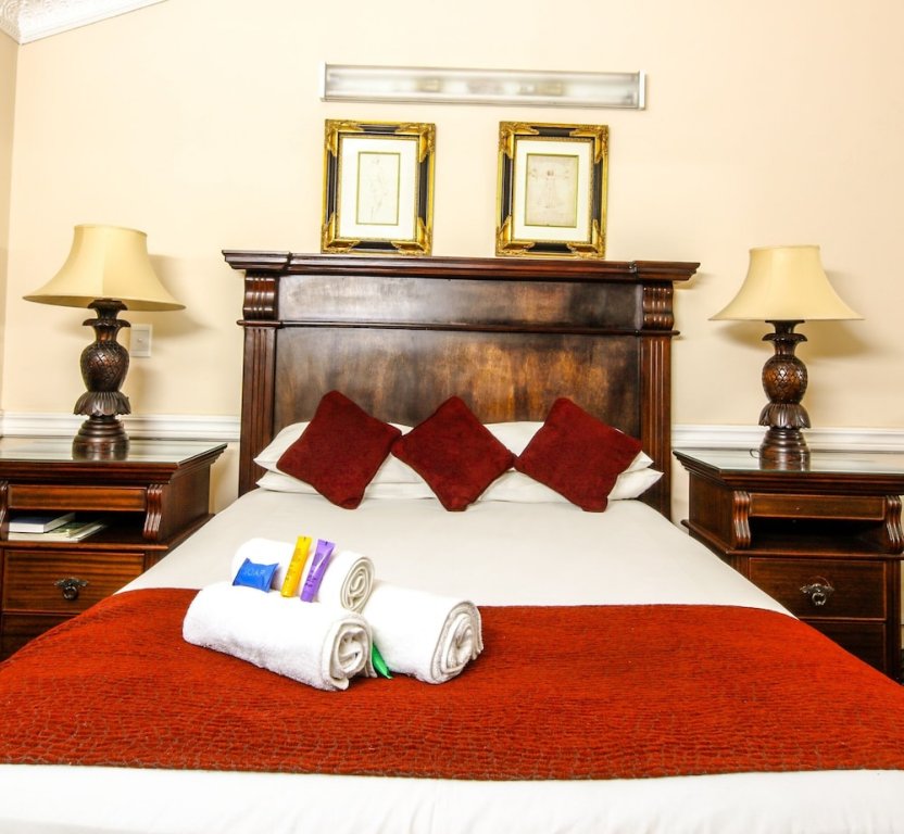 Фото Caesars Guesthouse & Conference Centre