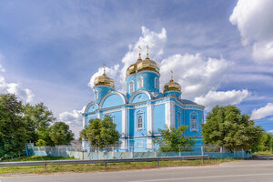 Uspeniya Presvyatoy Bogoroditsy v Alekseyevke Church (selo Alekseyevka, ulitsa Bazar, 53А) ، كنيسة أرثوذكسية