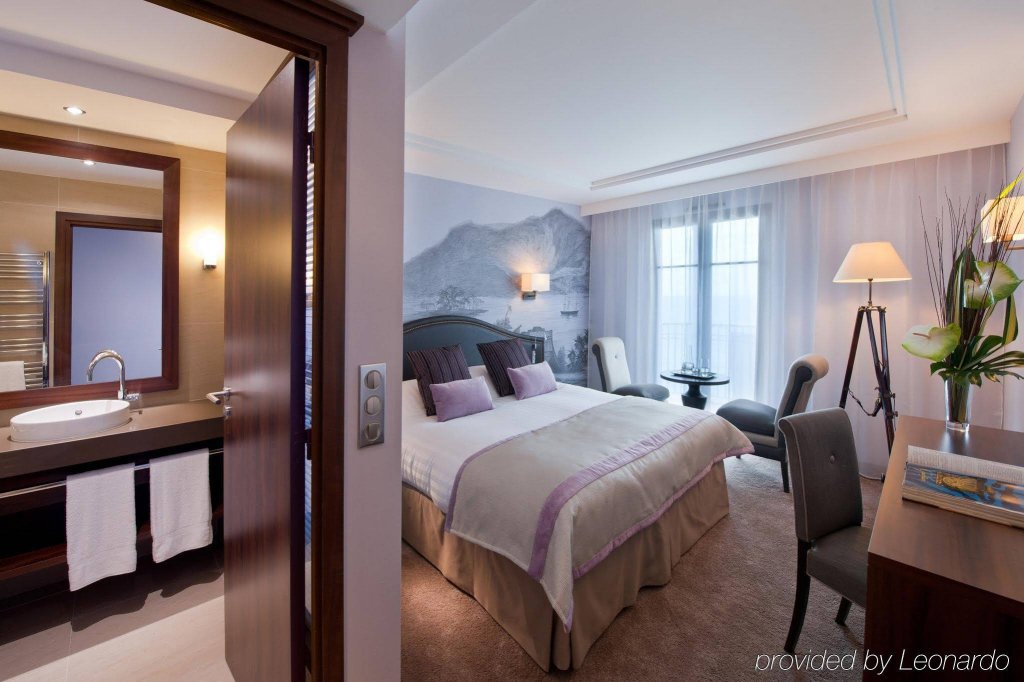 Фото Hôtel Le Nouveau Monde