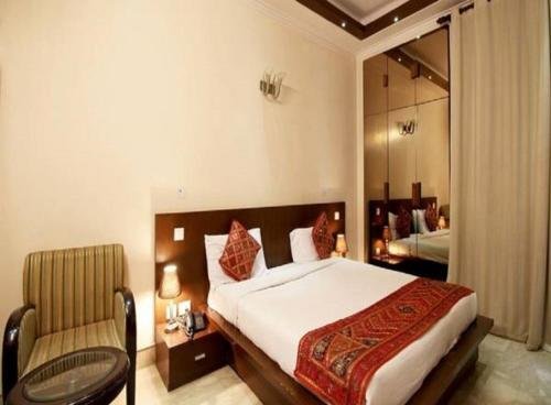 Фото Evergreen Suites