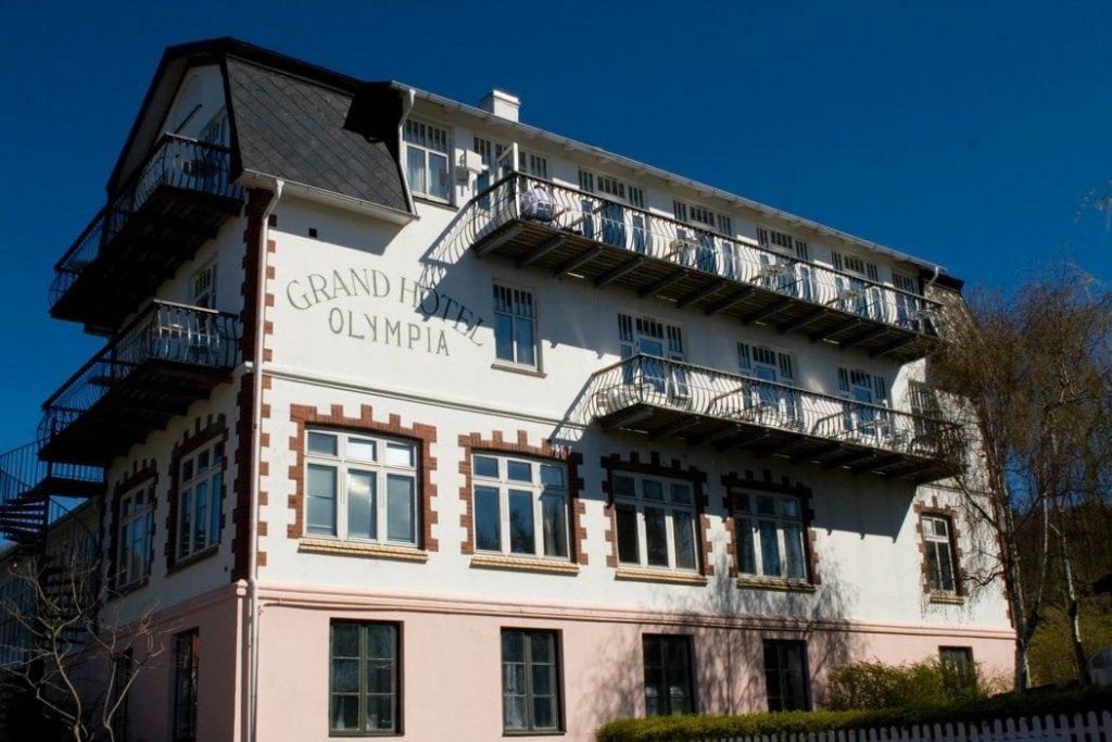 Фото отеля 1