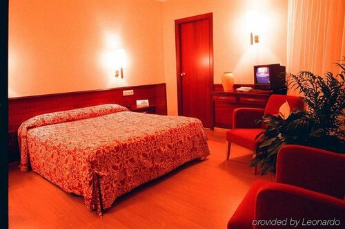 Гостиница Hotel Sansi Park в Лериде