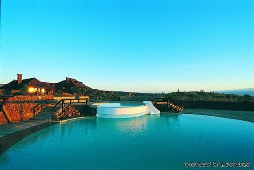 Гостиница Great Rift Valley Lodge and Golf Resort