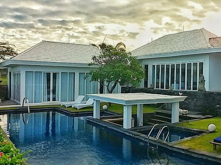 Гостиница Villa Six Karang Kembar