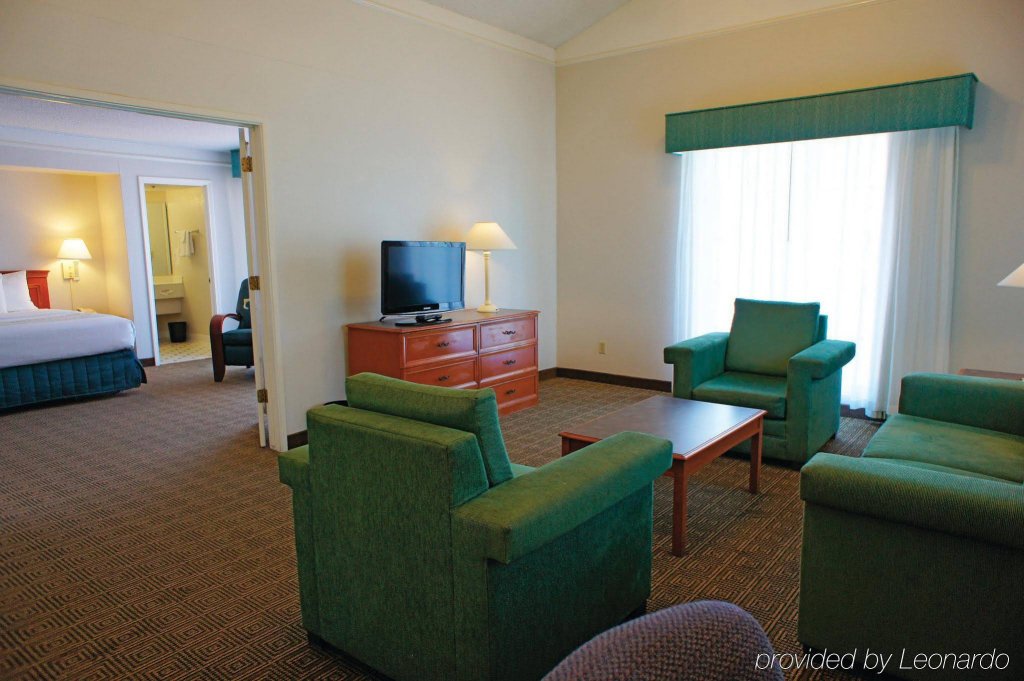 Фото La Quinta Inn by Wyndham Fresno Yosemite