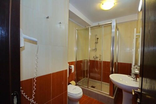 Гостиница Hotel City в Тулче