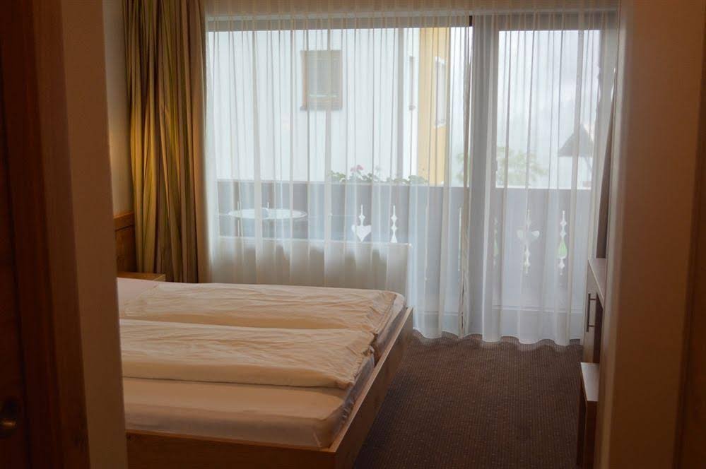 Фото Ferienhotel Aussicht